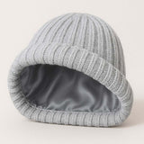 Silk and cashmere winter hat