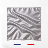 Carré de soie Silver confectionné en France