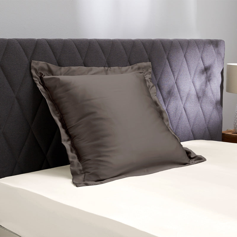 Silk pillowcase with ruffle 19 mommes - Maison de la soie