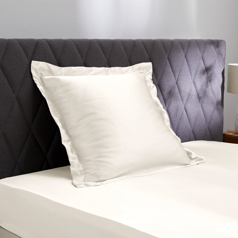 Silk pillowcase with ruffle 19 mommes - Maison de la soie